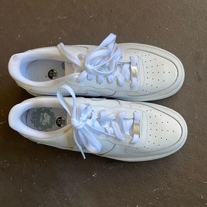 Brand new worn once Air Force 1 Nike sneakers